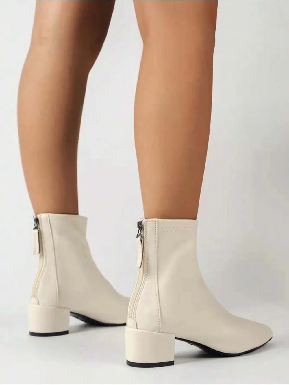 NWOT Cream Pointed Ankle Boots with Block Heel Size 35 = US 4.5